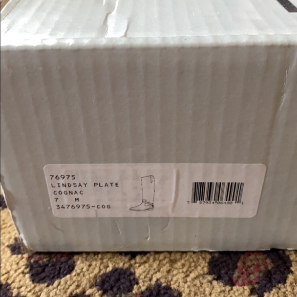 Practically new, wore one time to small for me! - Picture 3 of 3